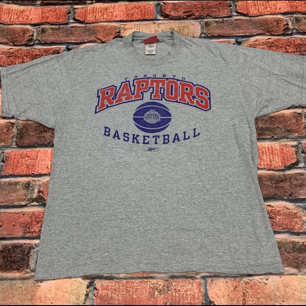 Throwback Toronto Raptors Shirt Size L